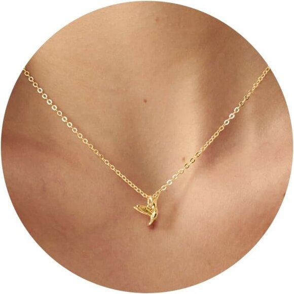 🆕 Women Gold Sun Moon Shell Summer Necklace Trendy Dainty Charm Simple Jewelry - Picture 1 of 8